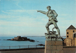 35 SAINT MALO La Statue De Surcouf  Carte Vierge Non Circulé (Scan R/V ) N° 45 \MO7025 - Saint Malo