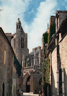 35 DOL DE BRETAGNE Cathédrale St SAMSON Vue De La Rue Ceinte Carte Vierge Non Circulé (Scan R/V ) N° 60 \MO7025 - Dol De Bretagne