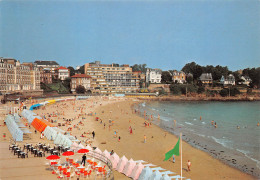 35 DINARD La Plage  Carte Vierge Non Circulé (Scan R/V )n° 6 \MO7026 - Dinard