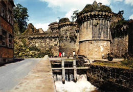 35 FOUGERES Le Chateau Féodal La Porte Notre Dame Et La Cascade  Carte Vierge Non Circulé (Scan R/V )n° 57 \MO7026 - Fougeres