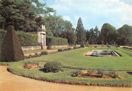 35 BECHEREL Le Chateau De Caradeuc Bassin Et Parterre à La Française Carte Vierge Non Circulé (Scan R/V ) N° 5 \MO7027 - Bécherel