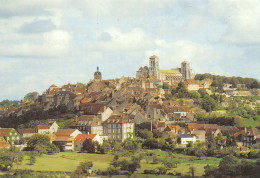89 VEZELAY Vue Panoramique Carte Vierge Non Circulé  édition Vogade (Scans R/V) N° 24 \MO7044 - Vezelay