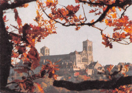 89 VEZELAY  La Basilique  Carte Vierge Non Circulé éditions Gérald (Scans R/V) N° 44 \MO7044 - Vezelay