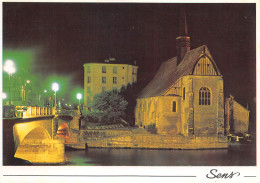 89 SENS Les Illuminations Chapelle St Maurice Carte Vierge Non Circulé éditions Nivernaises   (Scans R/V) N° 20 \MO7046 - Sens