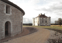 89 CRUZY LE CHATEL  Chateau De Maulnes Vue Depuis Les Communs Non Circulé édition Du C.Général (Scans R/V) N° 80 \MO7046 - Cruzy Le Chatel