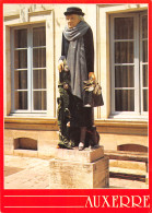 AUXERRE Statue De Marie Noel Par Brochet  Carte Vierge Non Circulé éditions Nivernaises (Scans R/V) N° 27 \MO7048 - Auxerre