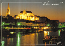 AUXERRE De Nuit  Carte Vierge Non Circulé éditions Valoire (Scans R/V) N° 32 \MO7048 - Auxerre