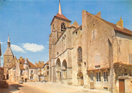 89 AVALLON Beffroi église Et Place St LAZARRE Carte Vierge Non Circulé édition Nivernaises (Scans R/V) N° 15 \MO7049 - Avallon