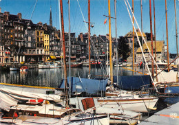 14 HONFLEUR Vieux Bassin Et Lieutenance éditions ARTAUD (Scans R/V) N° 65 \MO7055 - Honfleur