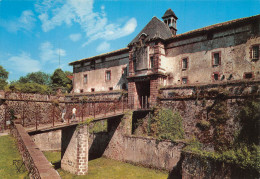 64 SAINT JEAN PIED DE PORT Citadelle Vauban Et Pont Levis Carte Vierge Non Circulé édition Rex (Scans R/V) N° 29 \MO7056 - Saint Jean Pied De Port