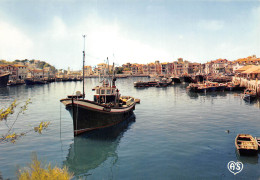 64 SAINT JEAN DE LUZ Chalutier Au Port Carte Vierge Non Circulé édition Artaud (Scans R/V) N° 30 \MO7057 - Saint Jean De Luz