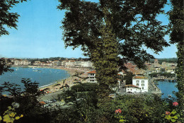 64 SAINT JEAN DE LUZ La Plage Et Le Port Carte Vierge Non Circulé édition REX (Scans R/V) N° 47 \MO7057 - Saint Jean De Luz