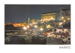 64 BIARRITZ Le Port Vieux Vue De Nuit Carte Vierge Non Circulé éditions Combier (Scans R/V) N° 4 \MO7061 - Biarritz