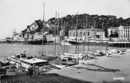 NICE Un Coin Du Port Et Les Courriers Pour La Corse éditions La Cigogne (Scans R/V) N° 6 \MO7066 - Transport Maritime - Port