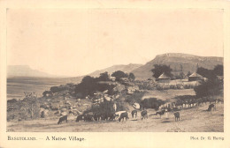 LESOTHO Lessouto BASUTOLAND - A Native Village Carte Vierge Non Circulé éd Sesuto (Scans R/V) N° 8 \MP7102 - Lesotho