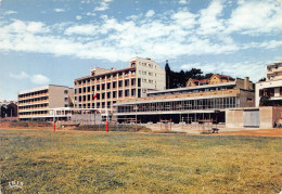 MADAGASCAR E.S.C.A ANTANIMENA TANANARIVE Vue D'ensemble Des Batiments (Scans R/V) N° 53 \MP7103 - Madagascar