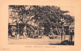 BENIN Ex Dahomey Porto- Novo Faubourg Indigène Carte Vierge Non Circulé éditions E.R (Scans R/V) N° 1 \MP7110 - Benin