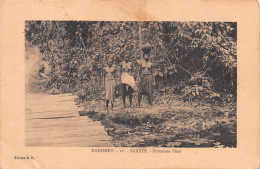 BENIN Ex Dahomey Sakété  Porteuses D'eau Femmes Seins Nus Top-Less Timbre Et Obli De Porto Novo(Scans R/V) N° 41 \MP7110 - Benin