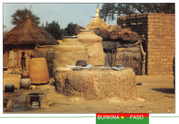 BURKINA FASO SANIMATENGA Concession Mossi Maison Cases Ex Haute-Volta Carte  Non Voyagé (2 Scans) N°42 \MP7111 - Burkina Faso