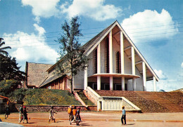 CAMEROUN YAOUNDE La Cathédrale Vierge Non Circulé édition Mexichrome (Scan R/V) N° 26 \MP7120 - Kameroen