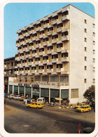 CAMEROUN DOUALA  Hotel Parfait Garden. Standard édition Hachette  (Scan R/V) N° 32 \MP7121 - Cameroun