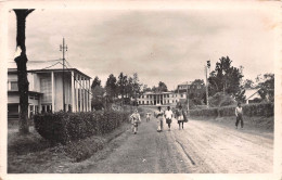 Cameroun N'KONGOAMBA NKONGSAMBA PTT Poste Avenue De La Région  éditions Pauleau (Scan R/V) N° 8 \MP7122 - Camerún