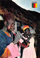 CAMEROUN Musiciens Carte Vierge Non Circulé éd Iris (Scan R/V) N° 22 \MP7123 - Camerún