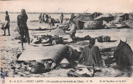 TCHAD - A.E.F. - FORT LAMY - UN MARCHE SUR LES BORDS DU CHARI (Scan R/V) N° 70 \MP7123 - Ciad