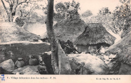 BENIN DAHOMEY Village Dahoméen Dans Les Rochers (Scan R/V) N° 73 \MP7123 - Benín