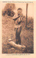 CAMEROUN Femme Catéchumène Suppliciée Par Son Mari  Carte Vierge Non Circulé  Cliché Brochard (Scan R/V) N° 37 \MP7123 - Kamerun