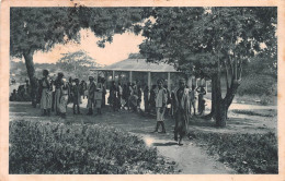 CONGO BRAZZAVILLE  Place Du Marché Indigène édition Braban (Scan R/V) N° 75 \MP7124 - Brazzaville