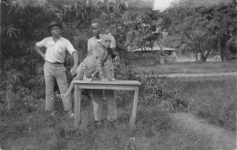 CONGO Kinshasa Léopoldville Un Guépard Cheetah éd Besselières Brazzaville Léopard  Panthère (Scan R/V) N° 49 \MP7126 - Kinshasa - Leopoldville