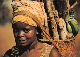 GABON Jeune Femme Revenant De Sa Plantation éd Tropicolor LIBREVILLE  (Scan R/V) N°40 \MP7130 - Gabón