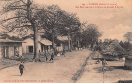 GUINEE Française  KANKAN  Rue Commerciale à La Sortie De Kankan à Siguire A.JAMES Conakry  (Scan R/V) N° 36 \MP7131 - Guinea Francesa