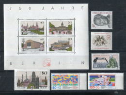 "BERLIN" Partie Mit Verschiedenen Ausgaben ** (R1198) - Collections