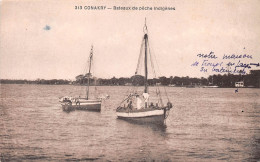 GUINEE  CONAKRY Bâteaux De Pêche Indigènes (Scan R/V) N° 76 \MP7132 - Guinea Francese