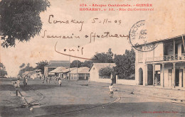GUINEE Française  CONAKRY La Rue Du Commerce  (Scan R/V) N° 15 \MP7133 - Guinea Francese