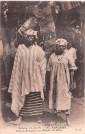 GUINEE Française CONAKRY Jeunes Femmes En Habits De Fête Coll Photocean Dos Vierge Non Circulé (Scan R/V) N° 47 \MP7134 - French Guinea