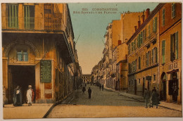 CONSTANTINE (Algérie) - Rue Rohault De Fleury - Pharmacie Docteur Ros - Passants - Konstantinopel