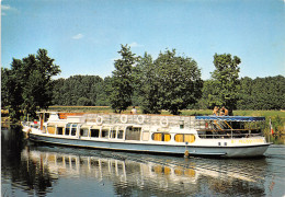 17 SAINTES Bateau Fluvial Croisière "Le BERNARD PALISSY II" Dos Vierge Non Circulé (Scan R/V) N° 40 \MP7136 - Saintes