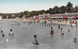 17 FOURAS La Plage à L'heure Du Bains   éditions Estel (Scan R/V) N° 1 \MP7138 - Fouras-les-Bains