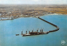 17 LA ROCHELLE  LA PALLICE  Le Môle D'Escale Et Le Nouveau Silo  (Scan R/V) N° 31 \MP7139 - La Rochelle