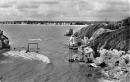 17 SAINT-GEORGES-DE-DIDONNE Les Rochers De Vallières Et La Plage (Scan R/V) N° 27 \MP7140 - Saint-Georges-de-Didonne