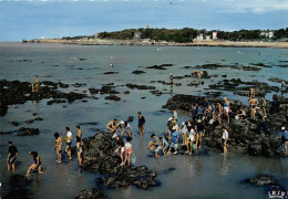 17 SAINT-PALAIS-SUR-MER  Départ Pour La Pêche à Pied (Scan R/V) N° 52 \MP7142 - Saint-Palais-sur-Mer