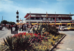 17 ILE D'OLERON Saint-Denis D'Oléron Hotel Restaurant LES DAUPHINS Phare De CHASSIRON  (Scan R/V) N°30 \MP7145 - Ile D'Oléron