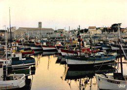 17 île D'OLERON Saint-Pierre-d'Oléron LA COTINIERE  Le Port Au Coucher De Soleil (Scan R/V) N° 16 \MP7146 - Saint-Pierre-d'Oleron