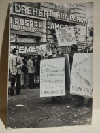 Italia Foto Napoli Corteo Sciopero Ferrovieri 1975. Beer Birra Dreher Peroni - Europa