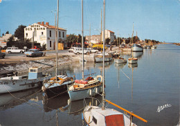 17 Oléron BOYARDVILLE  HOTEL DES BAINS  Chenal De La Perrotine  (Scan R/V) N° 69 \MP7146 - Ile D'Oléron