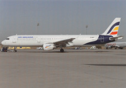 Airbus A321-211  AIR MOLDOVA  2015  Aviation  éd Flying (Scan R/V) N° 41 \MP7153 - 1946-....: Era Moderna