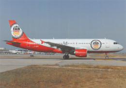 Airbus A320-214   AIR BERLIN  Palma De Mallorca 2014  Aviation  éd Flying (Scan R/V) N° 49 \MP7153 - 1946-....: Era Moderna